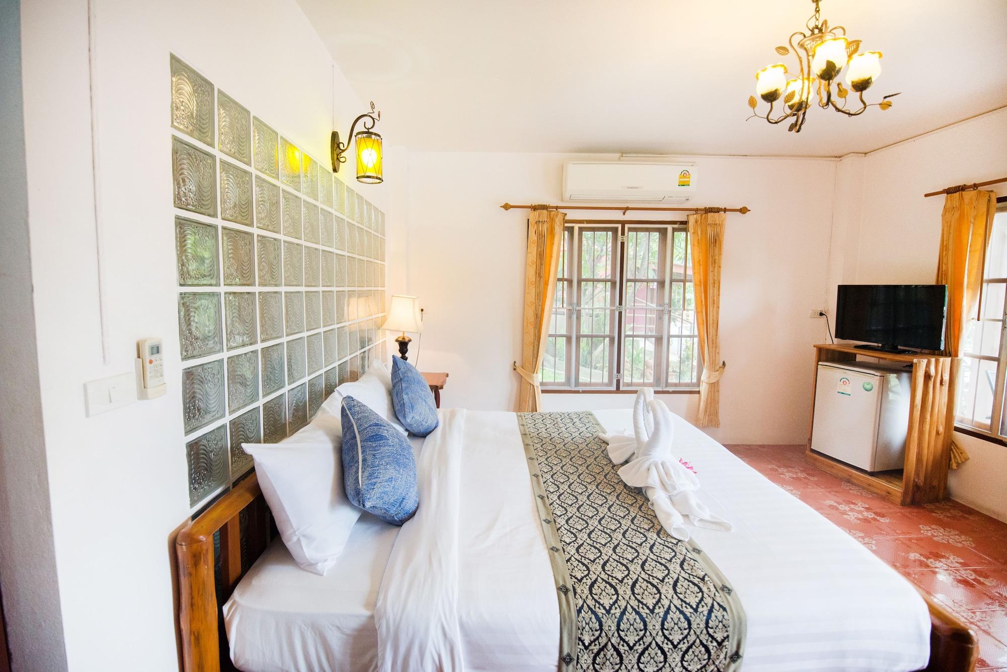 Pongphen Guesthouse - Sha Plus Certified Канчанабури Екстериор снимка
