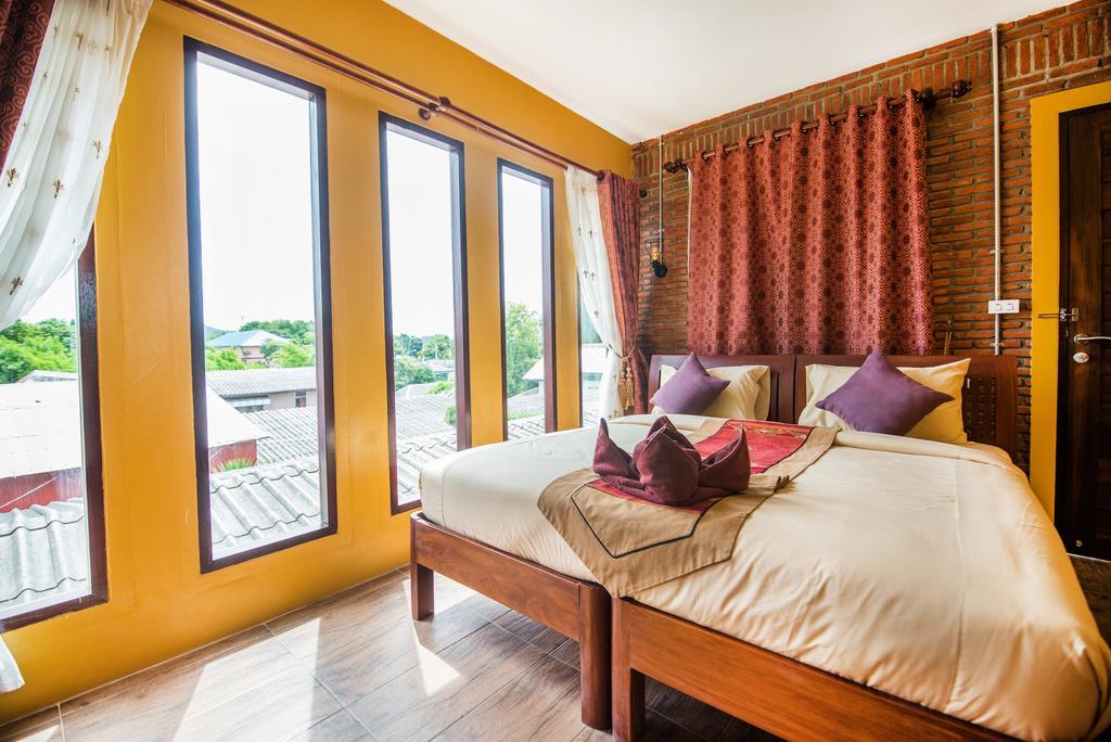 Pongphen Guesthouse - Sha Plus Certified Канчанабури Екстериор снимка