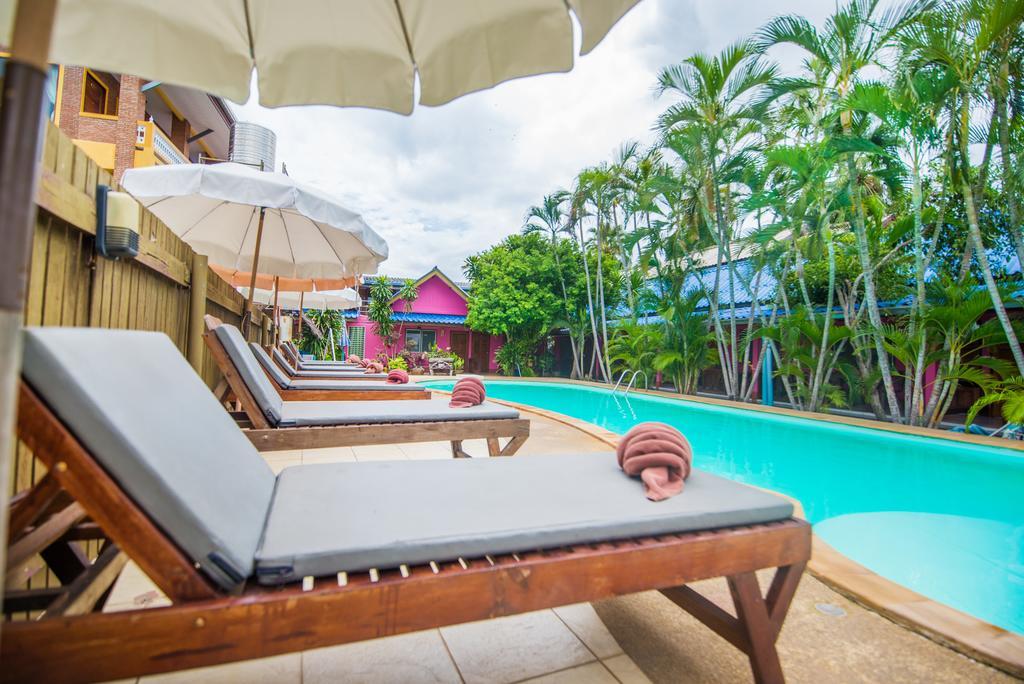 Pongphen Guesthouse - Sha Plus Certified Канчанабури Екстериор снимка