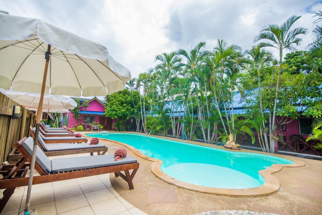 Pongphen Guesthouse - Sha Plus Certified Канчанабури Екстериор снимка